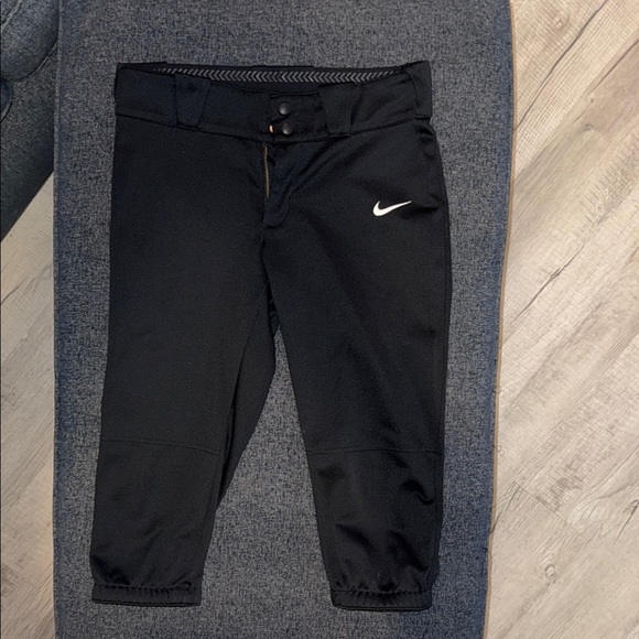 Nike Black Casual Jogger Pants with Tapered Legs - Picture 1 of 4